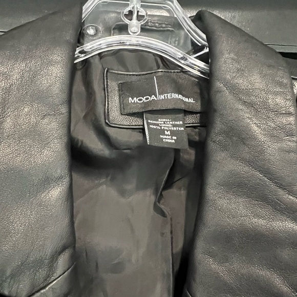 Moda International Leather Jacket - Picture 3 of 4